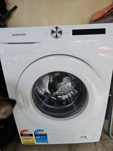 Near new Samsung Front Loader washing machine 