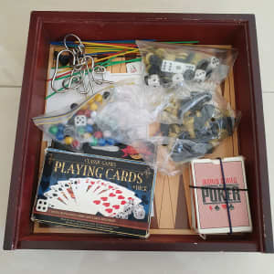 Chess / Poker / Checkers / Cards / Multigame board