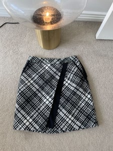 Portmans signature checkered wool skirt size 6 RRP120