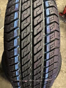 BRAND NEW Blue coloured smoke tyres 205/65R15