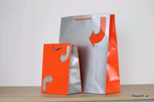 Designer shopping bags Paper bags Wholesale 300 to 450 bags