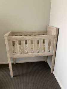 Love N Care Timber Bassinet - incl. mattress, protector & sheets
