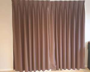 Bulk lot of Curtains to fit 9x windows & sliding doors Kyneton Macedon Ranges Preview