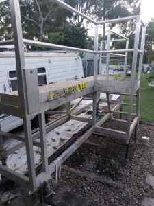 4m walkway access platform with some extention lugs out the front