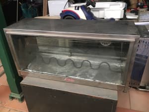 Commercial elect rotisserie from cafe in good condition sell $690