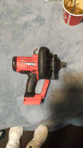 Milwaukee high torque impact wrench M18 ONE KEY