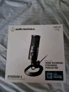 AT2020USB-X Recording/streaming/podcasting microphone.