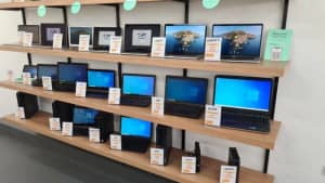Laptops Desktops Monitors Windows Apple OzLaptops Penrith