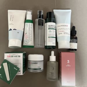 Korean Skincare Bundle moisturiser toner serums