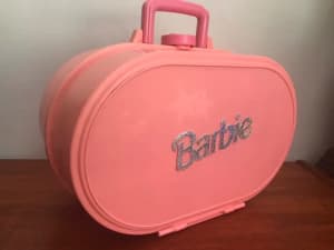 Vintage 1994 Barbie Pop Up / Fold Out Playhouse In Carry Case