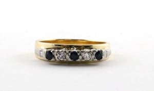 Sapphire 18ct Yellow Gold Ladies Diamond Ring Size Q