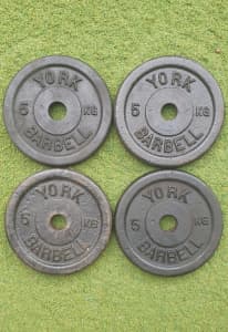 Gym 4x 5kg (20kg) York Barbell weight plates 