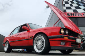 1990 BMW 318i Series 2 Sedan Auto