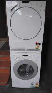 Miele washing machine and dryer matching set, W1611 & T7744C