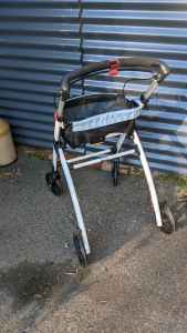 Wheely walker - foldable 