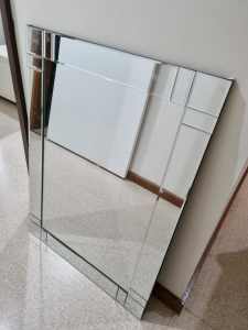 Wall mirror 90x65cm
