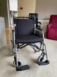 Bariatric Self Propelled Wheelchair