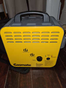 Portable Gasmate ducted heater camping caravan
