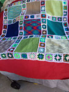 New hand crocheted woollen rug in American pattern