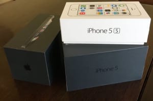 iPhone 5s (gold 32 gb) or iPhone 5 (black 32 gb/ 64gb) box only