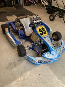 Go Kart - Top Kart with IAME X30, trolley and tools