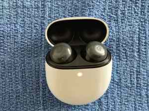 Google Pixel Buds Pro Charcoal, Active Noise Cancelling, GR8 Condition