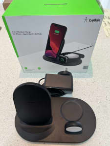 Belkin Boost Charge 3-In-1 Wireless Charger iPhone/Apple/AirPods