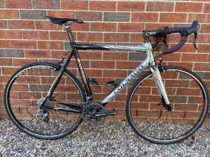 Colnago EPS Bike with Campagnolo Record Groupset (New Condition)