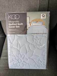 Queen bed KOO quilted quilt cover set 