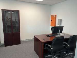 Single lock up office for lease with Parking
