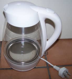 Glass 1.7L Kettle Hardly Used Excellent Condition