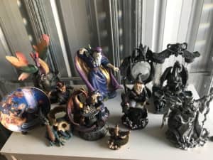 Wizard and Dragons Ornament's collection - must take everything..