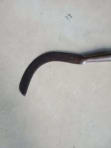 BRUSH HOOK WITH NEW HANDLE