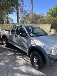 2005 holden rodeo RA 