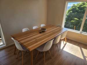 Tas Oak 8 seater Dining Table