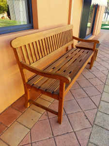 Outdoor hardwood 3seat bench & side table