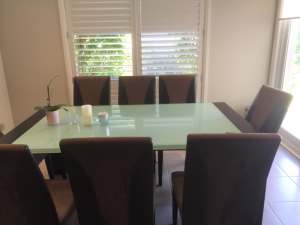 Glass top wood frame (nick scali) dinning with 6 chairs, good conditi