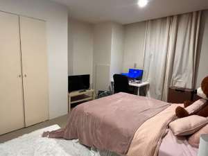 short term rental Master bedroom