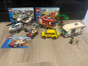 LEGO - Lego City (Police, Firetruck, Caravan & Space Cart)