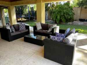 Outdoor lounge set