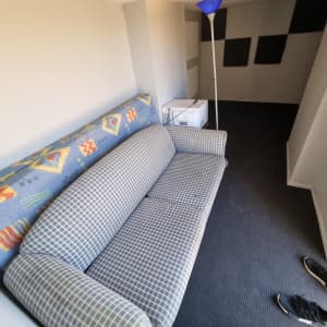 Caravan renovated as studio/room (NEED GONE ASAP)