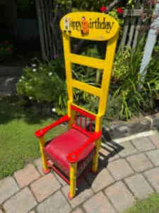Childs Birthday Chair