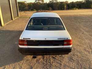 Vn bt1 Holden commodore no motor or gearbox good condition