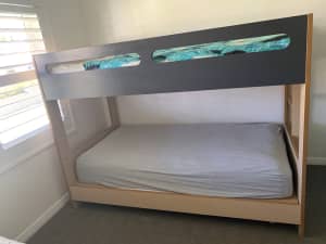 Kids king single bunk bed