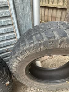 Pair of Kanzi 245/75 17 tyres