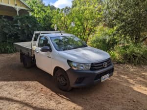2018 TOYOTA HILUX WORKMATE 5 SP MANUAL C/CHAS