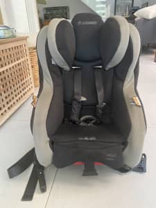 Excellent condition Top Rated Maxi cosi car seat