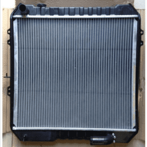 Radiator for TOYOTA HILUX 2.8L DIESEL MT 475 CORE HEIGHT 88-97 TO-206