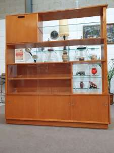 Retro Wall Unit Display Cabinet SUNSHINE 