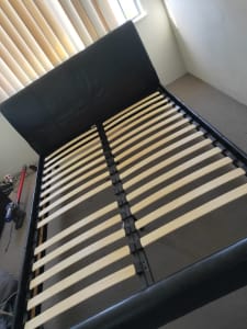 Queen bed with mattress FREE